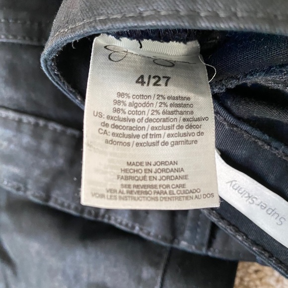 Jessica Simpson Kiss Me Super Skinny Mid Rise Jean - Picture 5 of 9